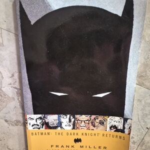 Batman: The Dark Knight Returns Graphic Novel